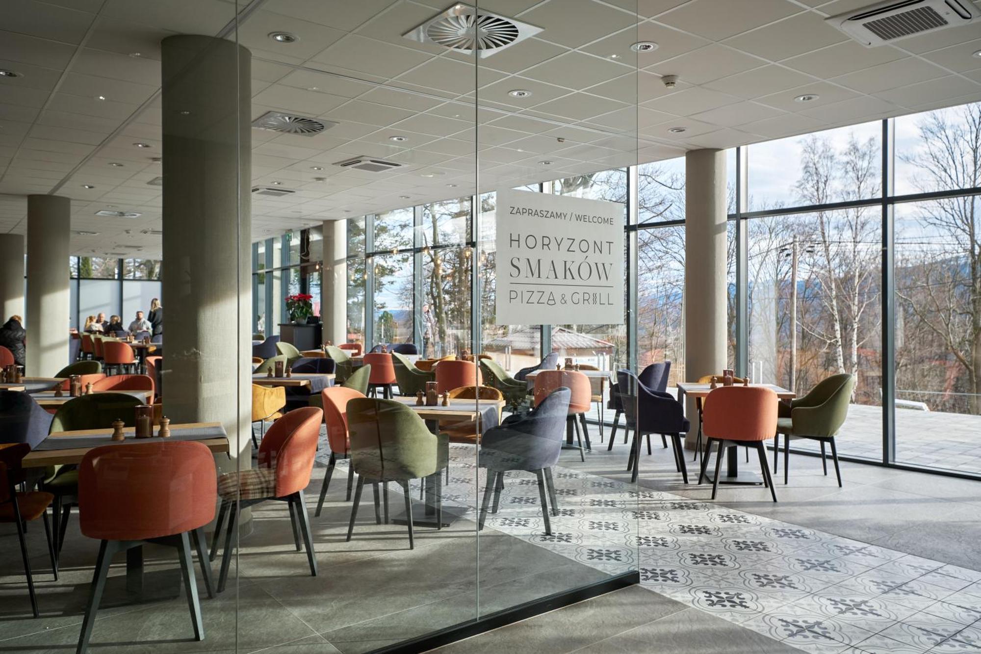 Zloty Horyzont Hotel & Resort 스클라르스카포렘바 외부 사진