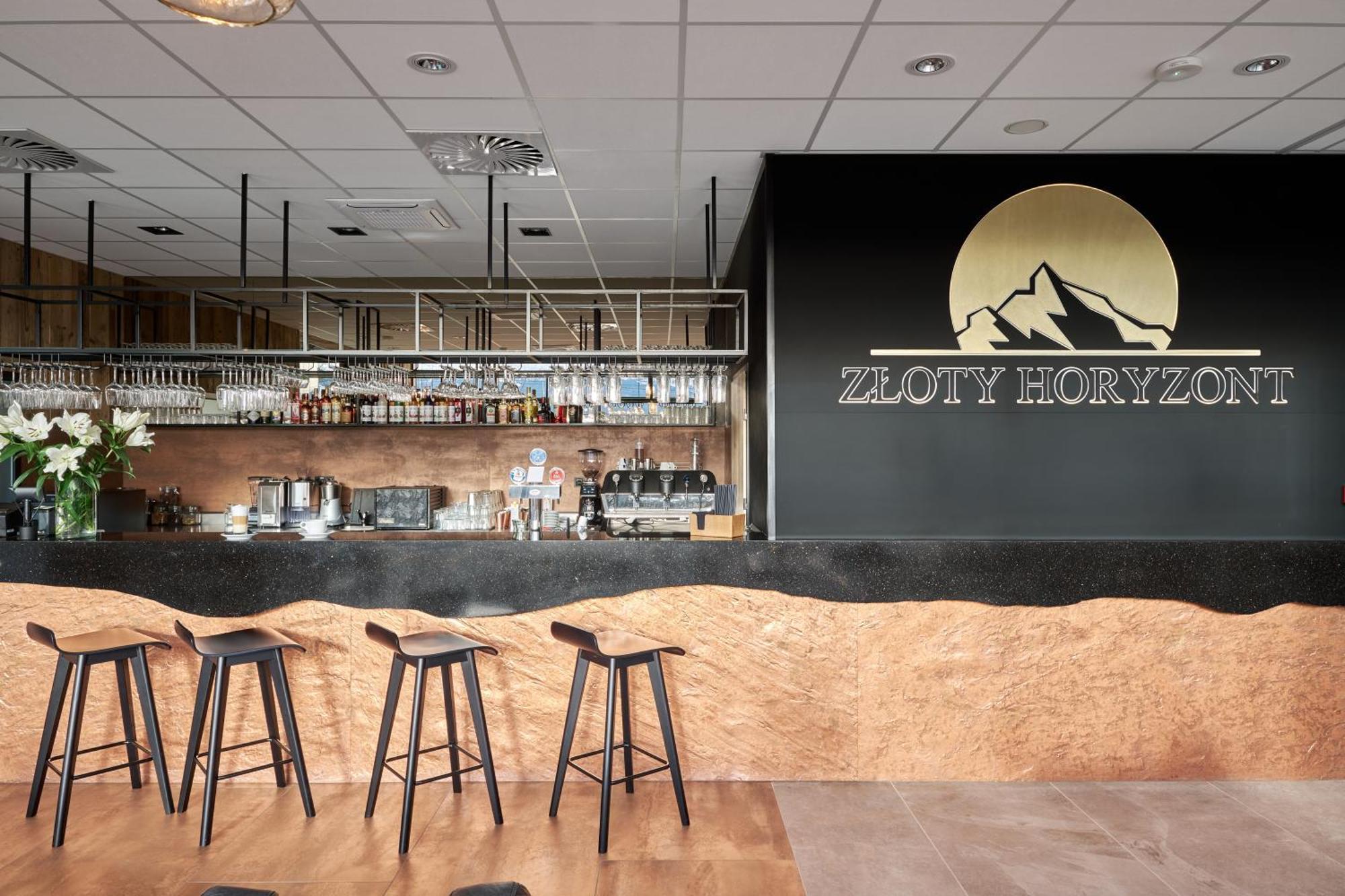 Zloty Horyzont Hotel & Resort 스클라르스카포렘바 외부 사진
