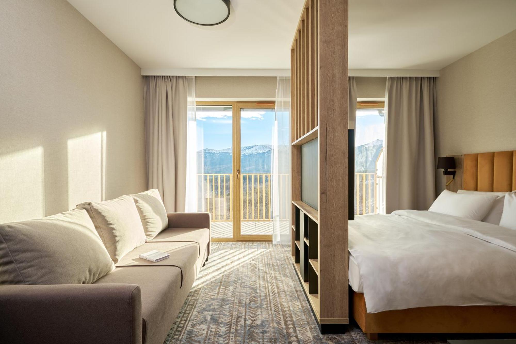 Zloty Horyzont Hotel & Resort 스클라르스카포렘바 외부 사진
