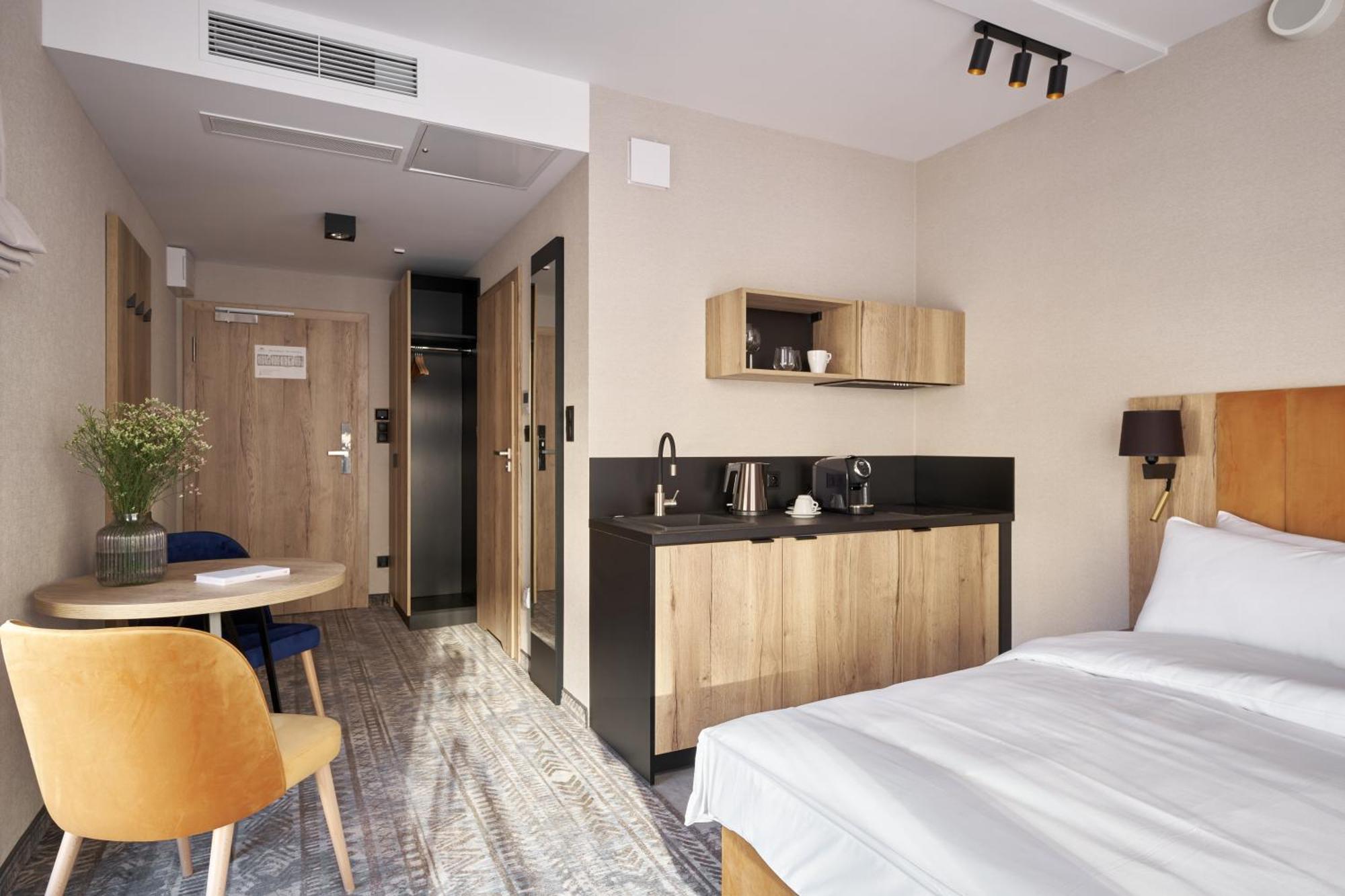 Zloty Horyzont Hotel & Resort 스클라르스카포렘바 외부 사진