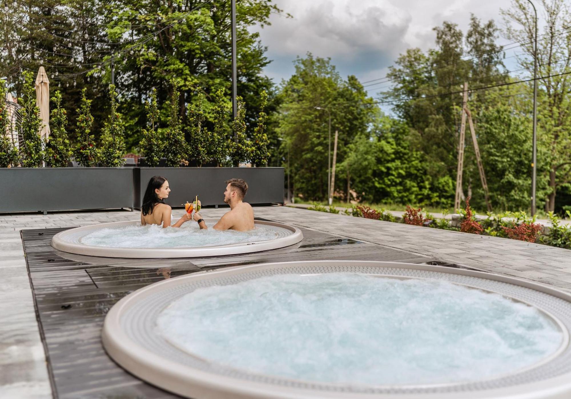 Zloty Horyzont Hotel & Resort 스클라르스카포렘바 외부 사진
